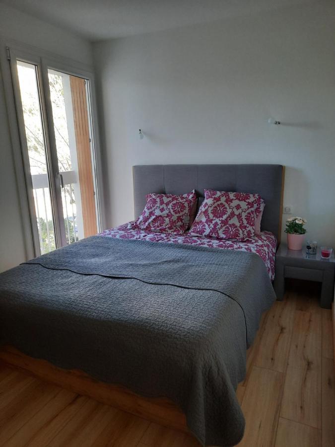 Mon petit Paradis, Cassis centre Apt 90 m2, 200 m Mer, terr plein sud, clim park privé Extérieur photo