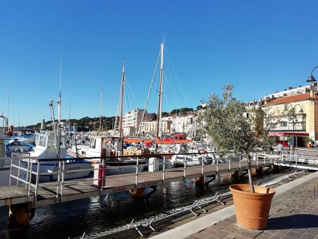 Mon petit Paradis, Cassis centre Apt 90 m2, 200 m Mer, terr plein sud, clim park privé Extérieur photo