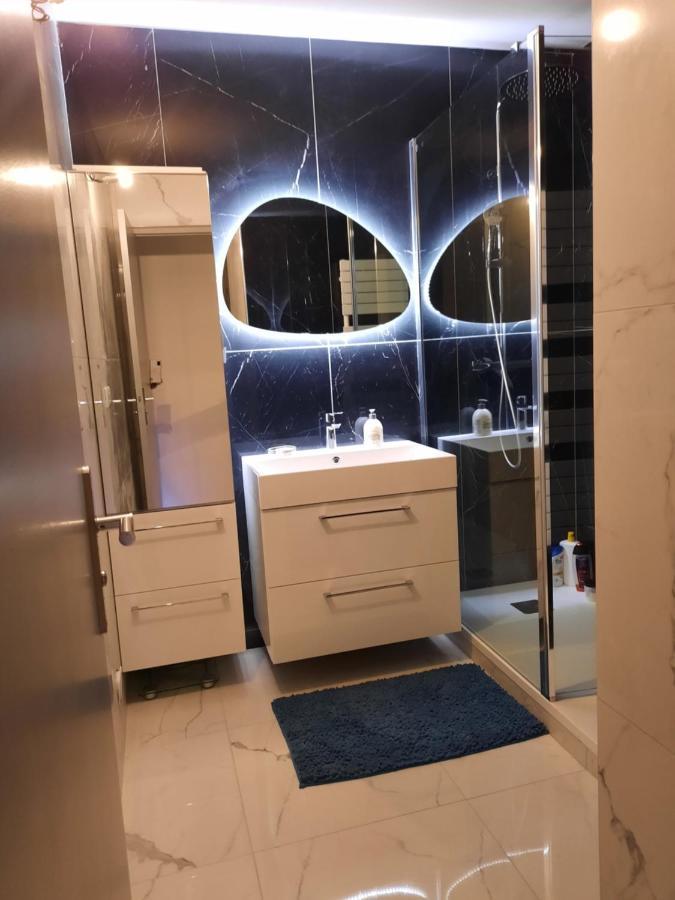 Mon petit Paradis, Cassis centre Apt 90 m2, 200 m Mer, terr plein sud, clim park privé Extérieur photo